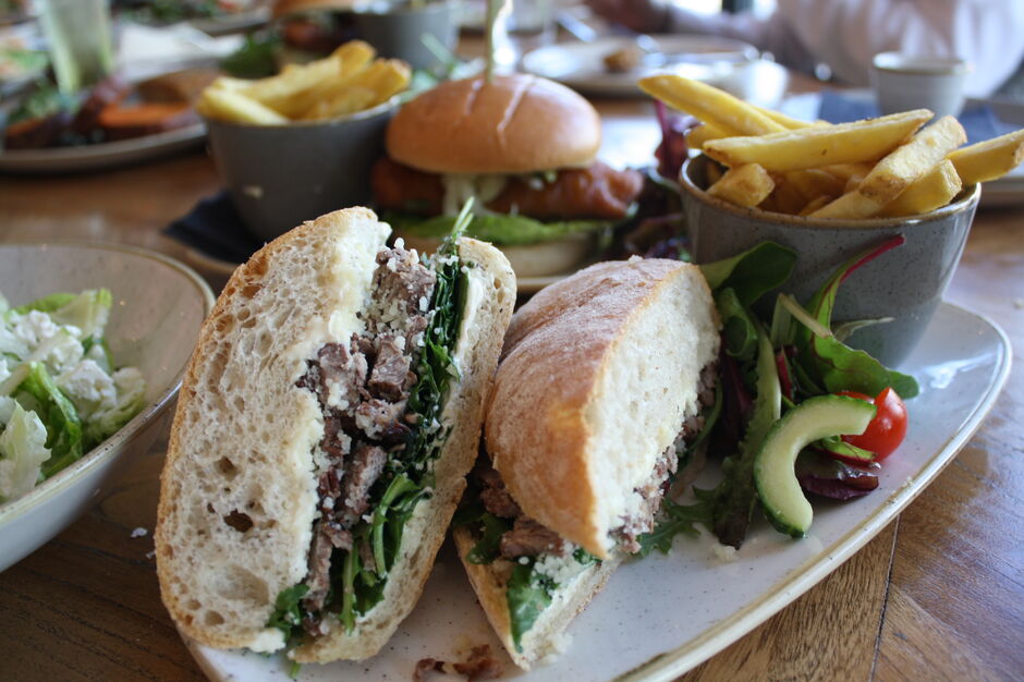 Play, Eat & Drink & Celebrate Play, Eat & Drink & Celebrate